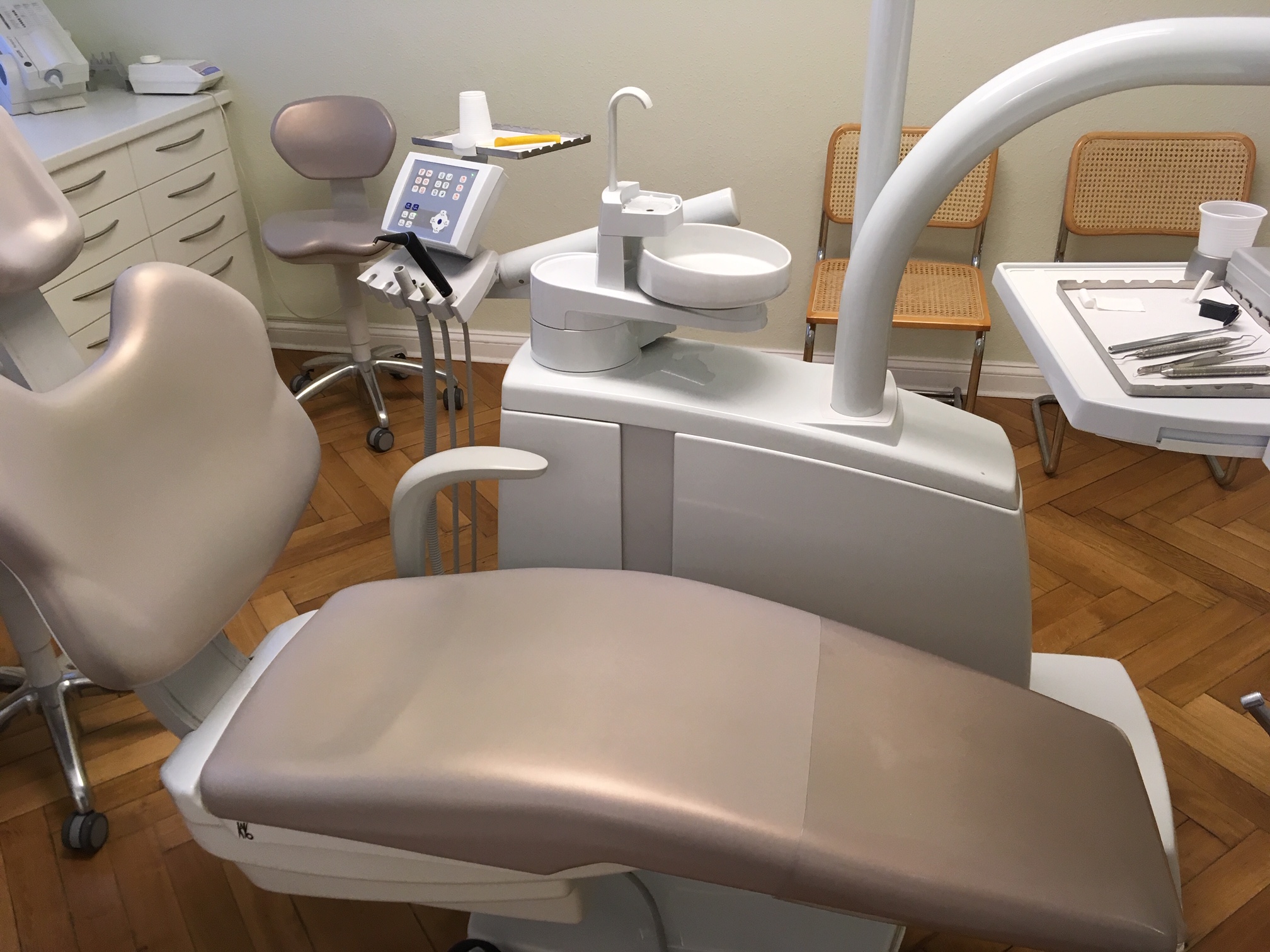 Behandlung in Zahnarztpraxis